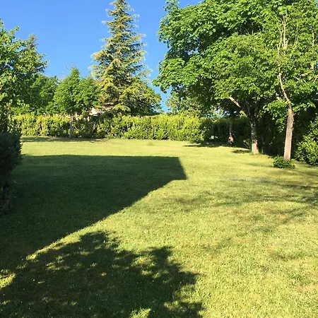 ヴィラ La Roca ロカマドゥール