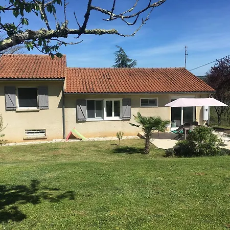 ヴィラ La Roca ロカマドゥール